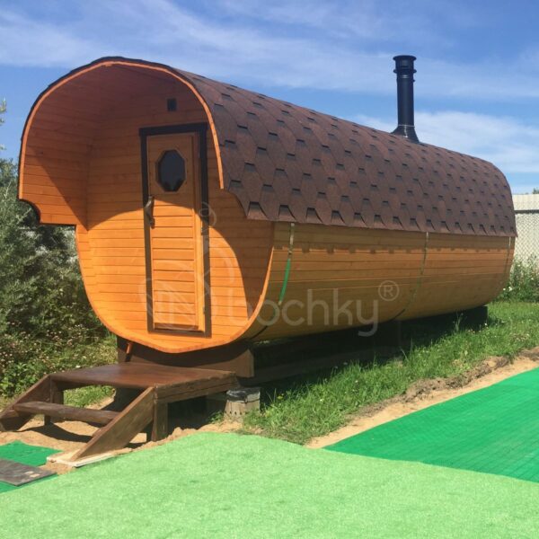 OUTDOOR BARREL SAUNAS