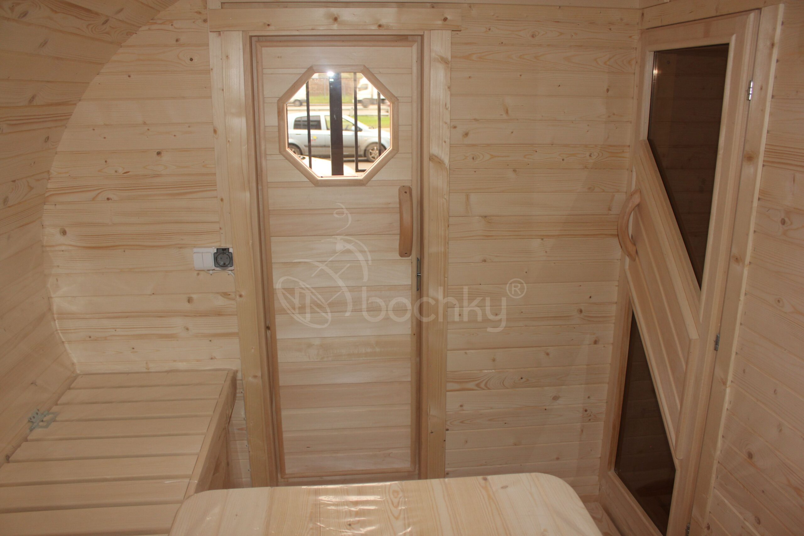 Oval barrel sauna "4×2" - Image 9
